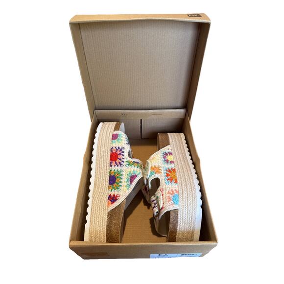 NWT 10 Cream Sandals Dirty Laundry Pretends Plays Crochet Platform granola boho - Picture 5 of 7